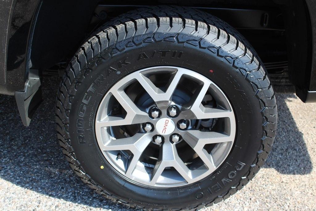 GMC Canyon 2WD Crew Cab 128.3" SLE 2016