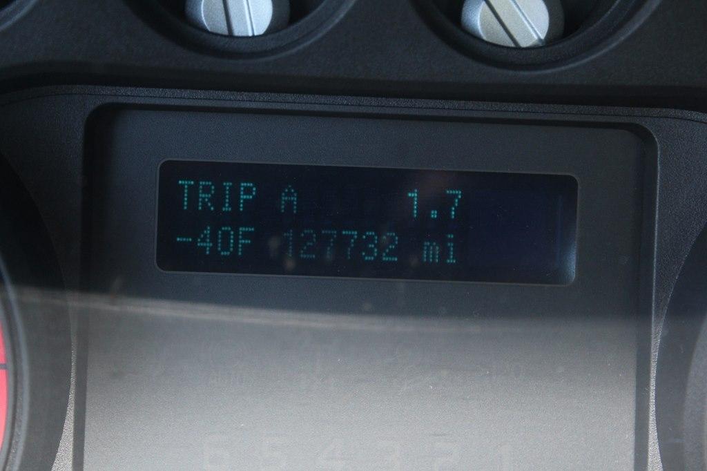 Ford Super Duty F-250 SRW 2WD Reg Cab 137" XLT 2016