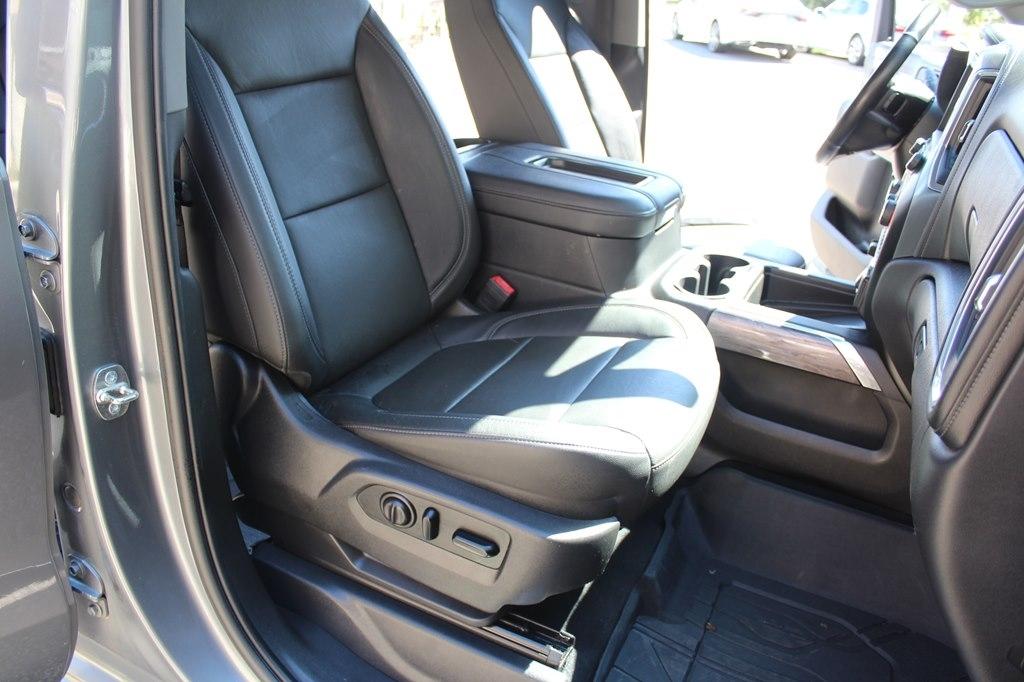 Chevrolet Silverado 1500 4WD Crew Cab 147" LTZ 2019