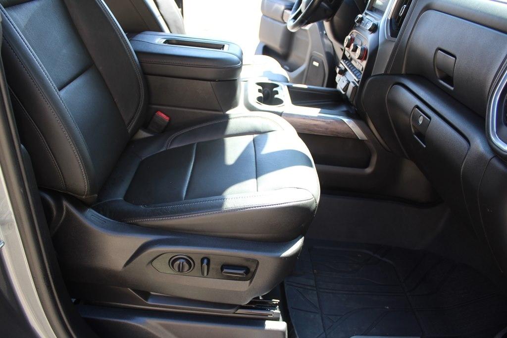 Chevrolet Silverado 1500 4WD Crew Cab 147" LTZ 2019