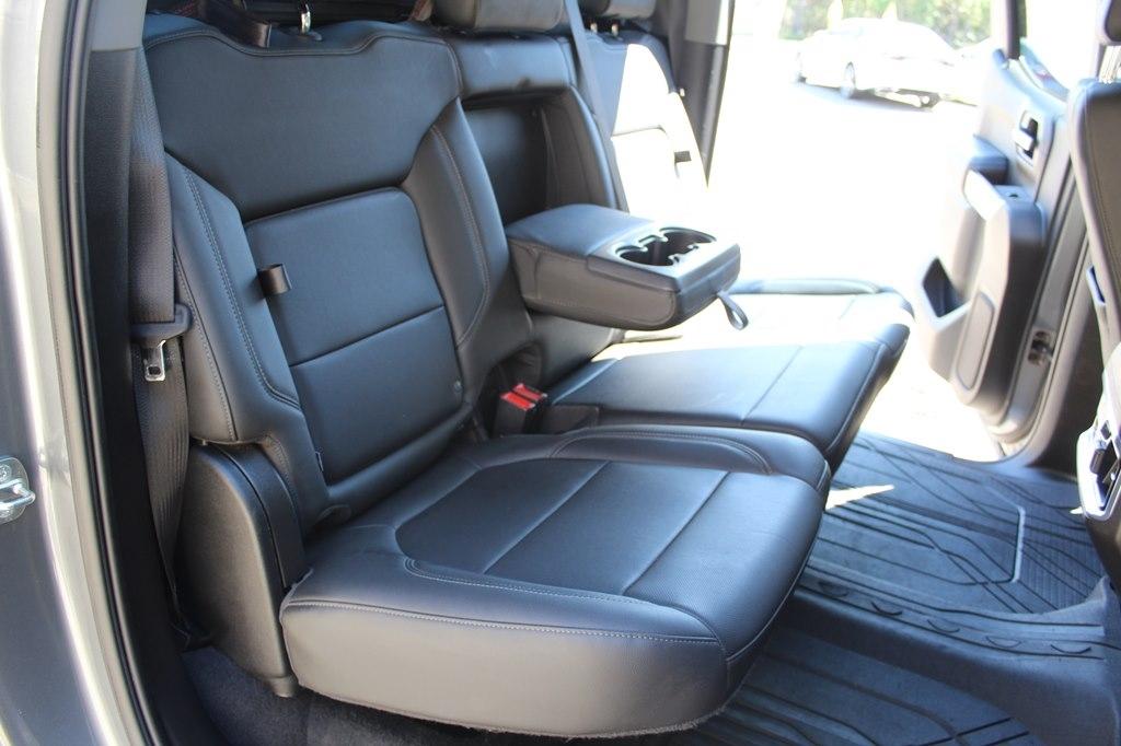 Chevrolet Silverado 1500 4WD Crew Cab 147" LTZ 2019