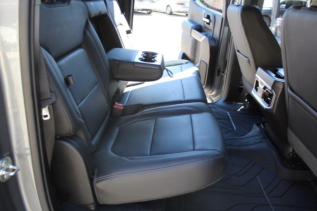 Chevrolet Silverado 1500 4WD Crew Cab 147" LTZ 2019