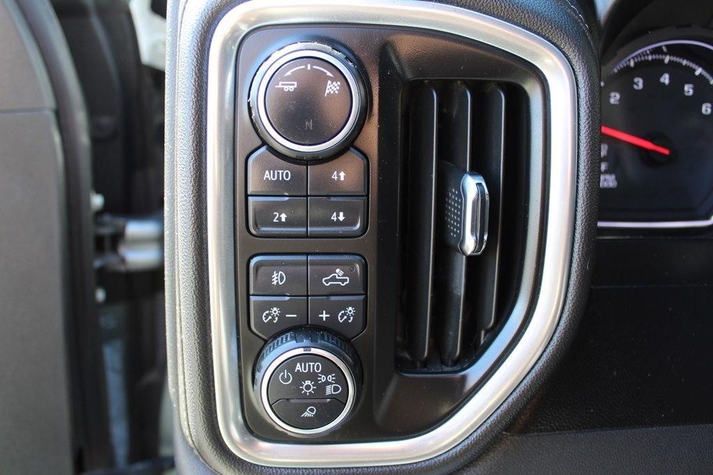 Chevrolet Silverado 1500 4WD Crew Cab 147" LTZ 2019