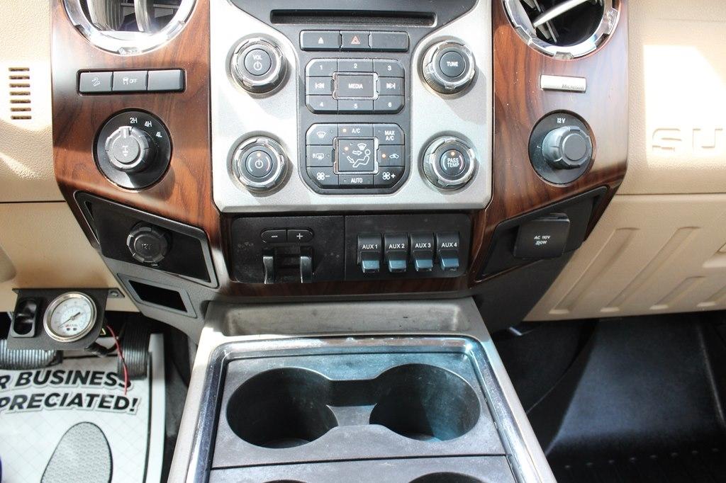 Ford Super Duty F-250 SRW 4WD Crew Cab 156" Platinum 2014
