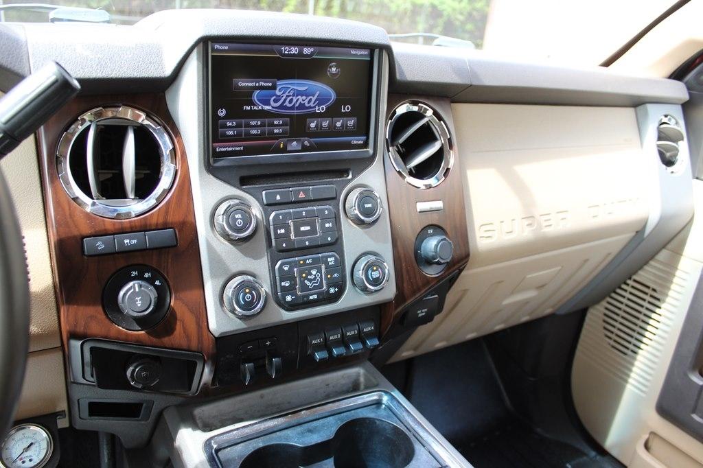 Ford Super Duty F-250 SRW 4WD Crew Cab 156" Platinum 2014