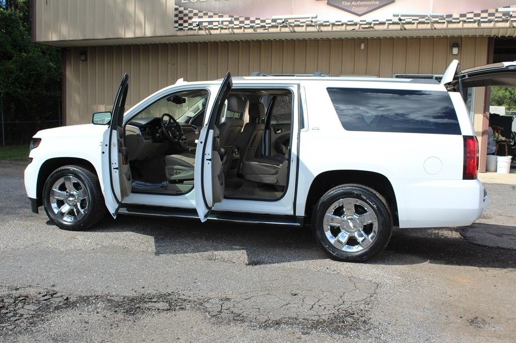 Chevrolet Suburban 4WD 4dr 1500 LTZ 2016
