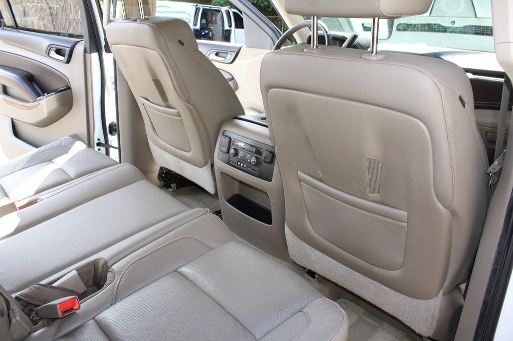 Chevrolet Suburban 4WD 4dr 1500 LTZ 2016