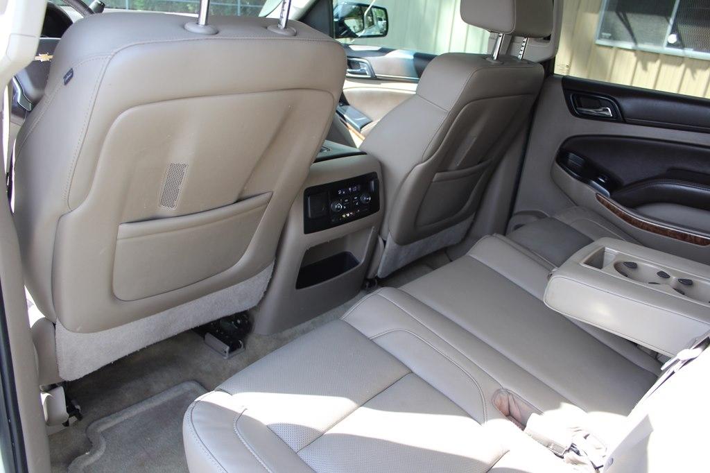 Chevrolet Suburban 4WD 4dr 1500 LTZ 2016