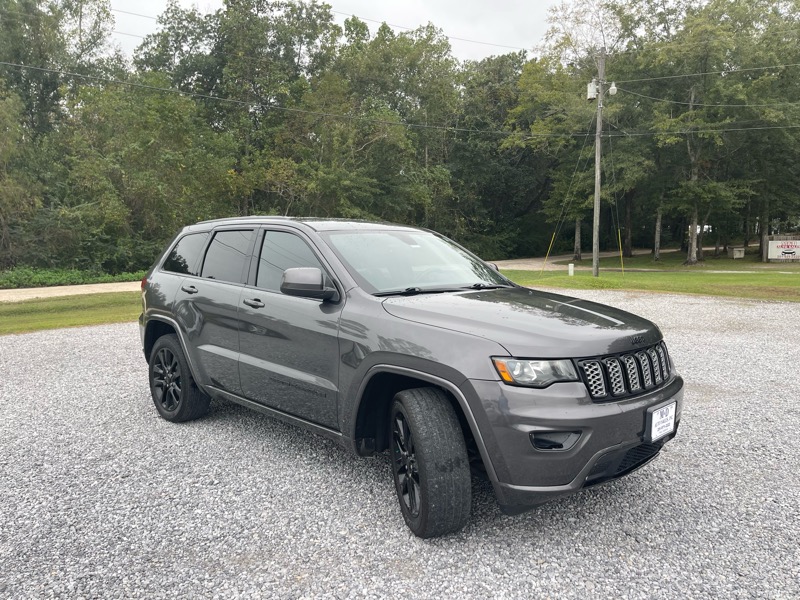 Jeep Grand Cherokee Laredo 2WD 2018 Jeep Grand Cherokee Laredo 2WD 2018