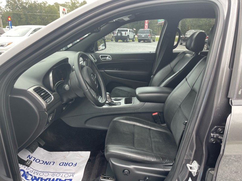 Jeep Grand Cherokee Laredo 2WD 2018 Jeep Grand Cherokee Laredo 2WD 2018