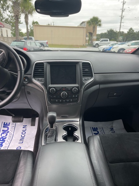 Jeep Grand Cherokee Laredo 2WD 2018 Jeep Grand Cherokee Laredo 2WD 2018