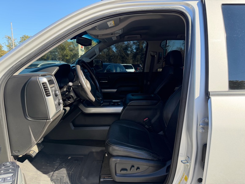 Chevrolet Silverado 1500 4WD Crew Cab 143.5" LT w/1LT 2017