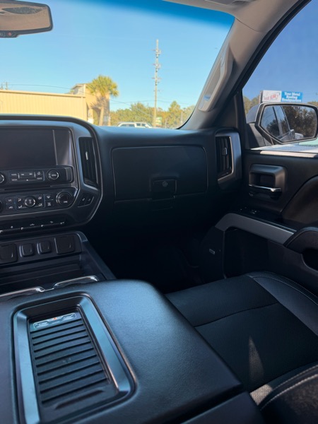 Chevrolet Silverado 1500 4WD Crew Cab 143.5" LT w/1LT 2017