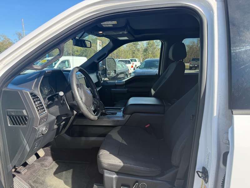 Ford F-150 4WD SuperCrew 145" XLT 2016
