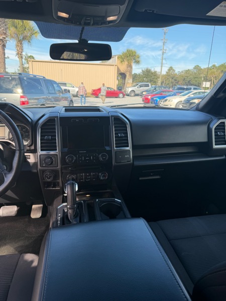 Ford F-150 4WD SuperCrew 145" XLT 2016