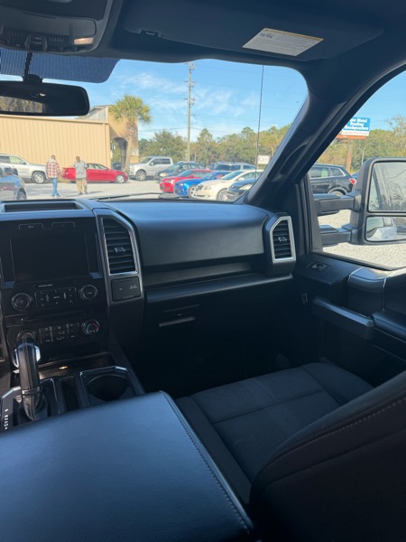 Ford F-150 4WD SuperCrew 145" XLT 2016