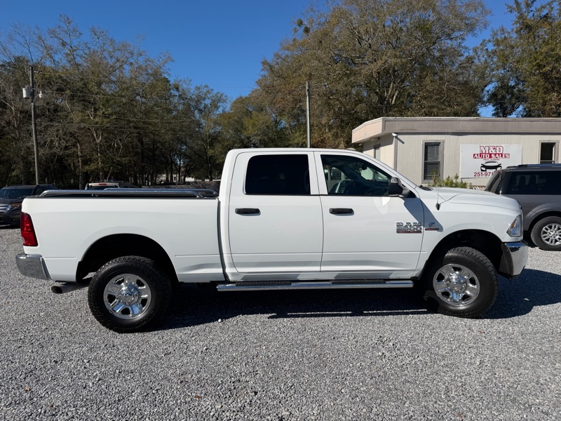 RAM 2500 Tradesman Crew Cab SWB 4WD 2016