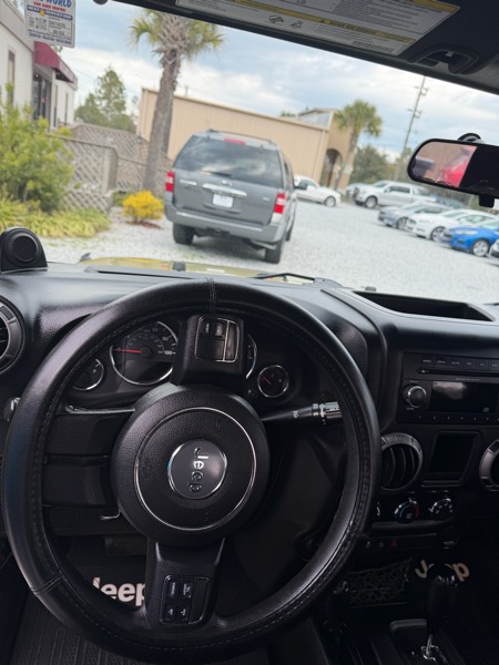 Jeep Wrangler Sport 4WD 2013