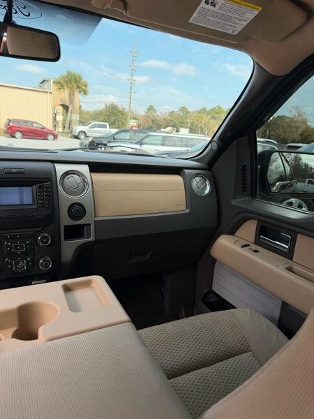 Ford F-150 2WD SuperCrew 145" XLT 2014