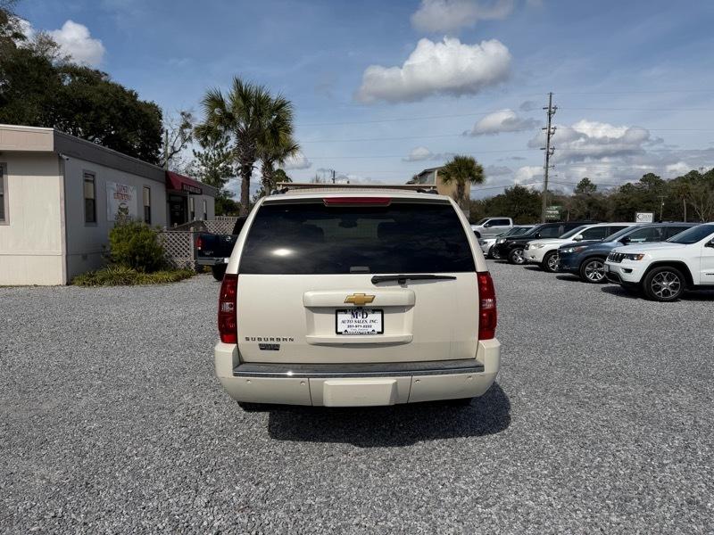 Chevrolet Suburban LTZ 1500 2WD 2013