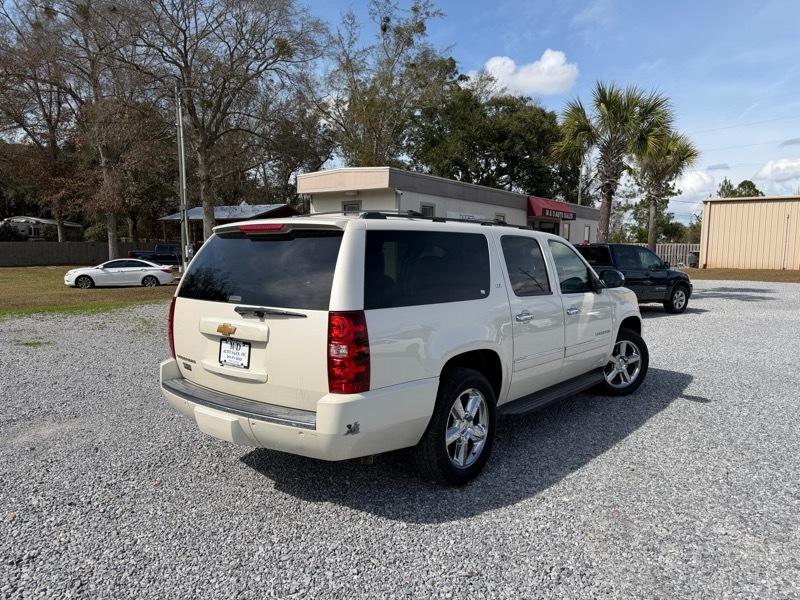 Chevrolet Suburban LTZ 1500 2WD 2013