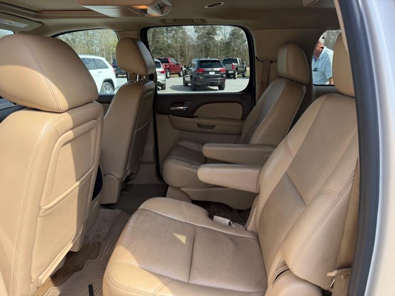 Chevrolet Suburban LTZ 1500 2WD 2013