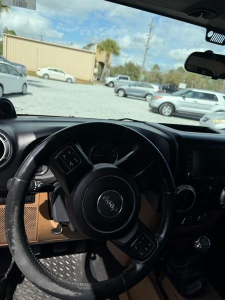 Jeep Wrangler Rubicon 4WD 2011