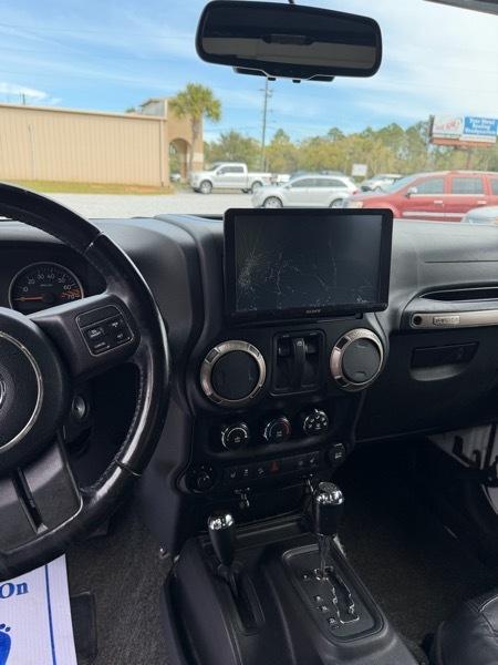 Jeep Wrangler Sahara 4WD 2016