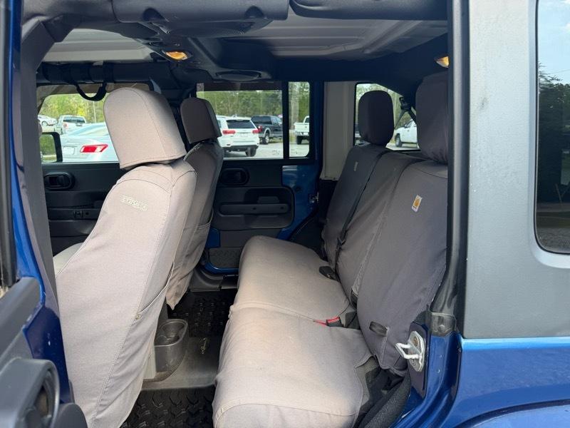 Jeep Wrangler Unlimited Sahara 4WD 2009