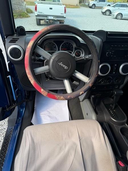 Jeep Wrangler Unlimited Sahara 4WD 2009