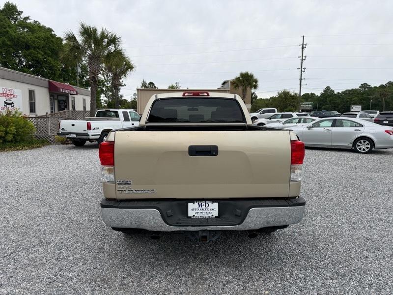 Toyota Tundra Base 4.7L 2WD 2010