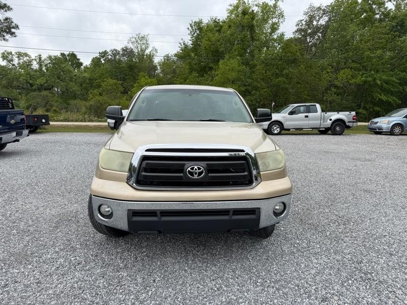 Toyota Tundra Base 4.7L 2WD 2010