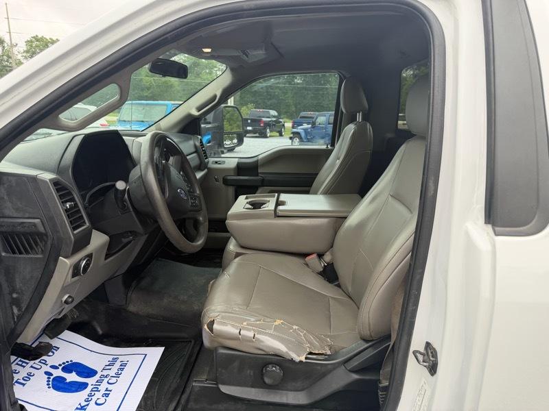 Ford F-350 SD XLT DRW 2WD 2019