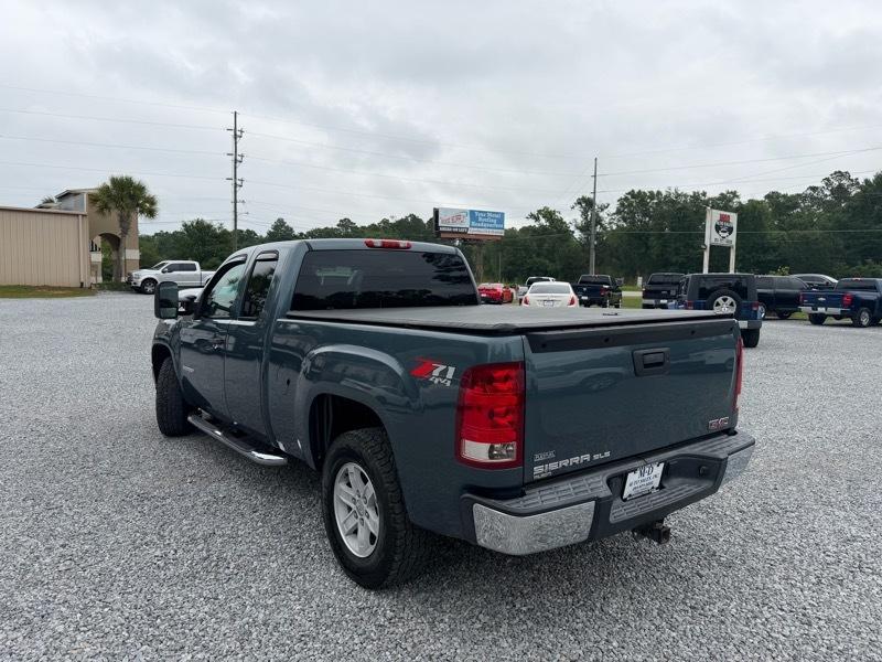 GMC Sierra 1500 2WD Double Cab 143.5" SLE 2011