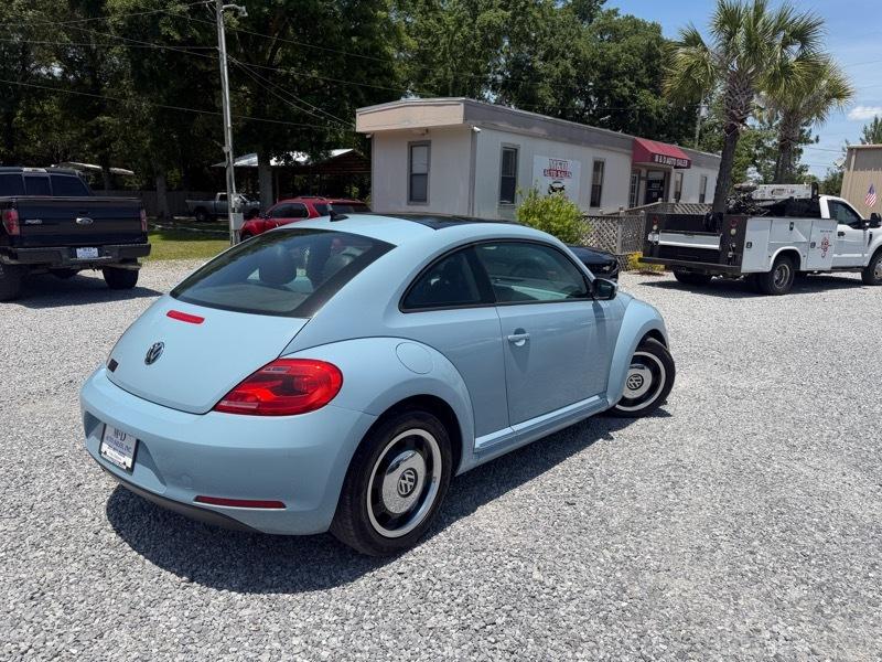 Volkswagen Beetle 2.5L 2013