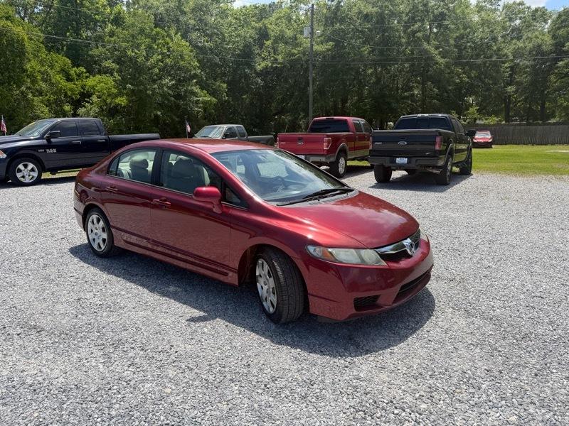 Honda Civic LX Sedan 5-Speed AT 2010