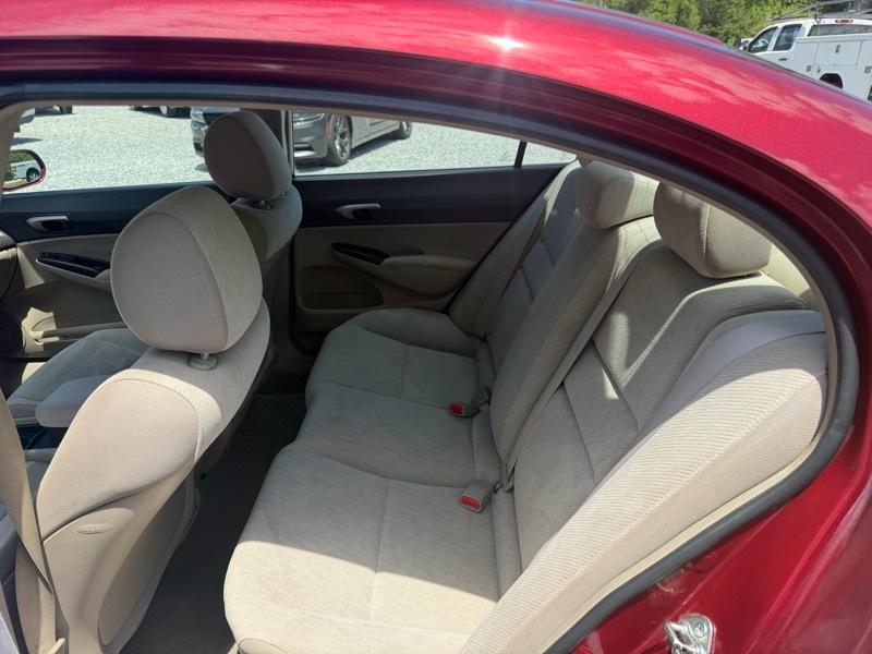 Honda Civic LX Sedan 5-Speed AT 2010