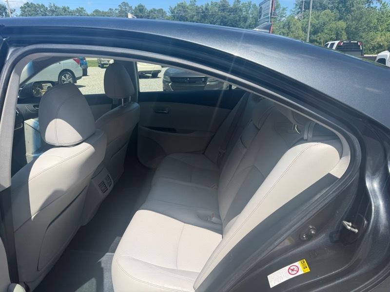 Lexus ES 350 Sedan 2010