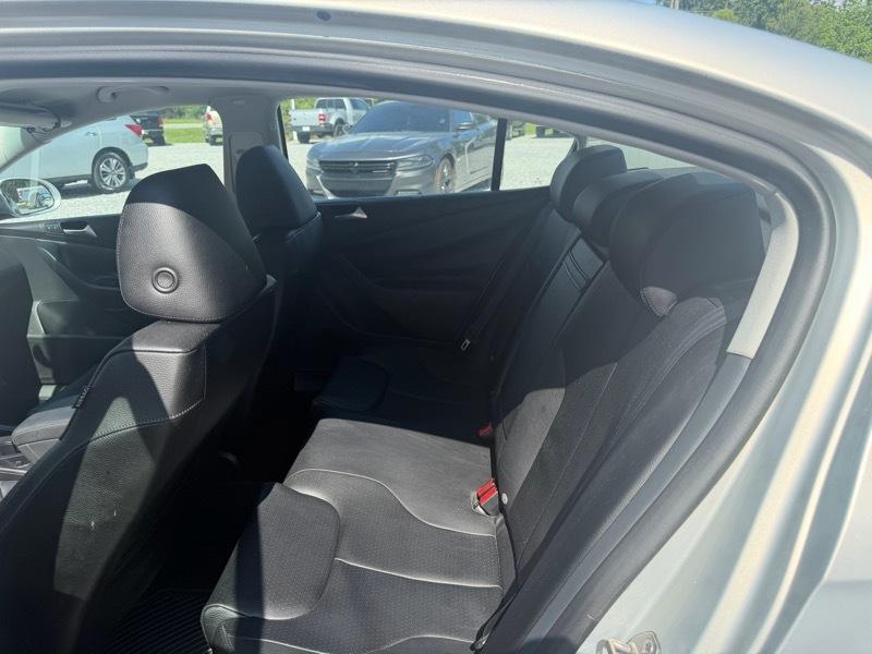Volkswagen Passat Komfort 2009