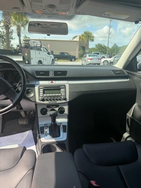 Volkswagen Passat Komfort 2009