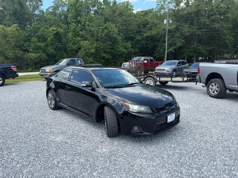Scion tC Sports Coupe 6-Spd AT 2012