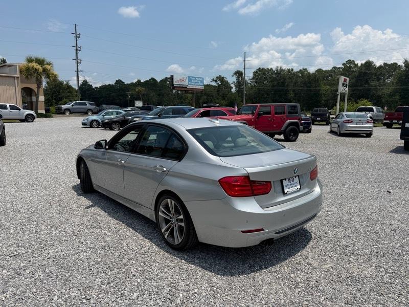 BMW 3-Series 328i Sedan 2012