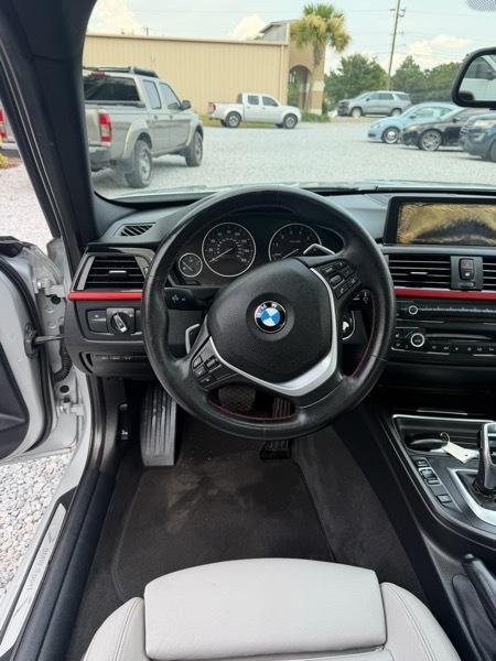BMW 3-Series 328i Sedan 2012