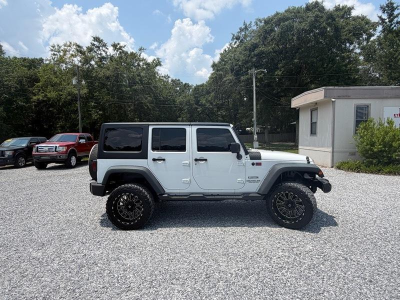 Jeep Wrangler Unlimited Sport 4WD 2015