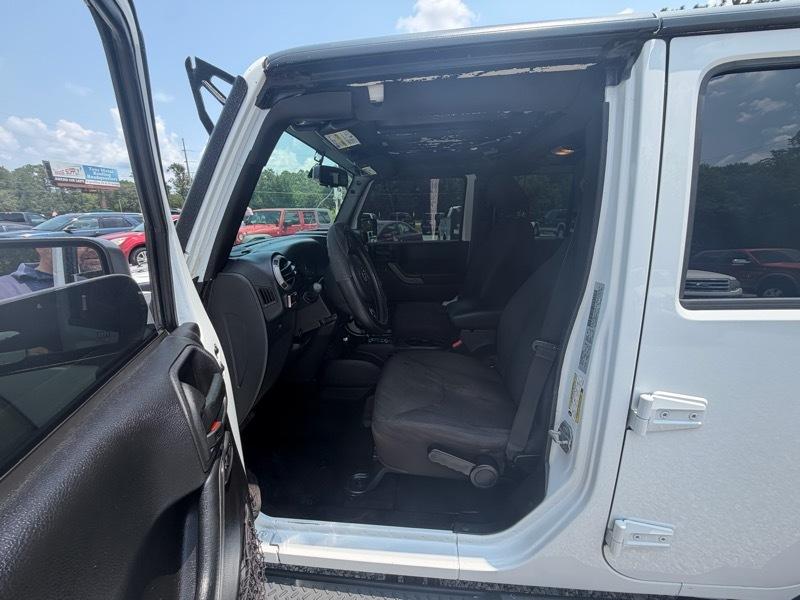 Jeep Wrangler Unlimited Sport 4WD 2015