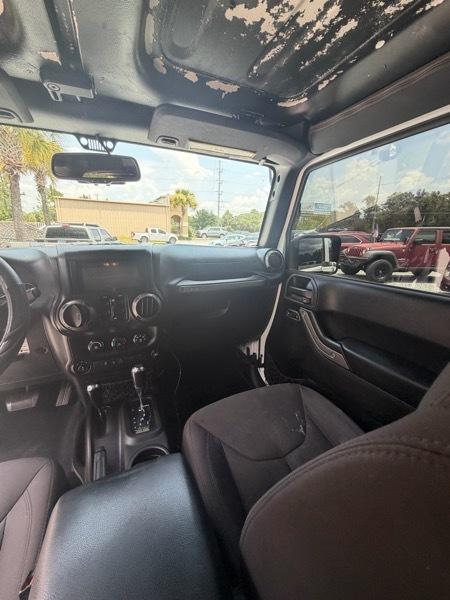 Jeep Wrangler Unlimited Sport 4WD 2015