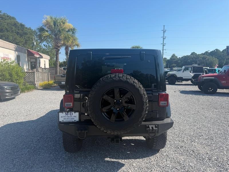 Jeep Wrangler Unlimited Sahara 4WD 2014