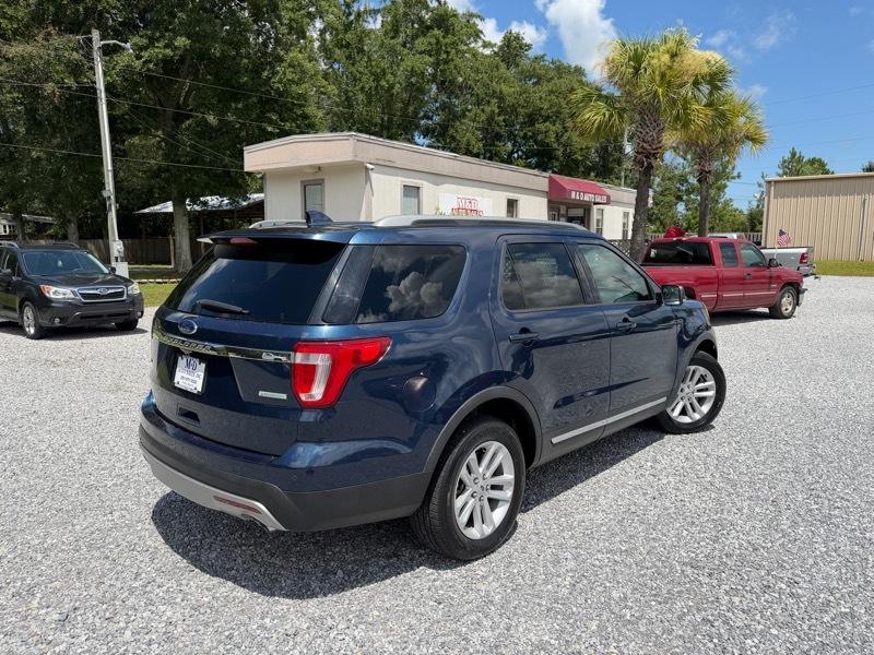 Ford Explorer XLT 2WD 2016