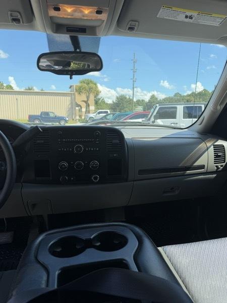 Chevrolet Silverado 1500 2WD Double Cab 143.5" LS 2011