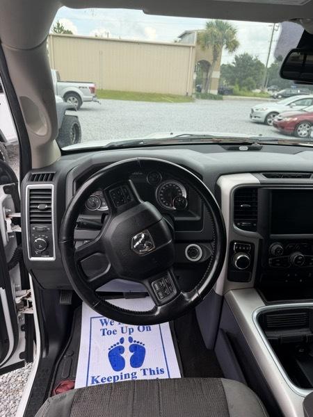 RAM 1500 2WD Crew Cab 149" SLT 2017